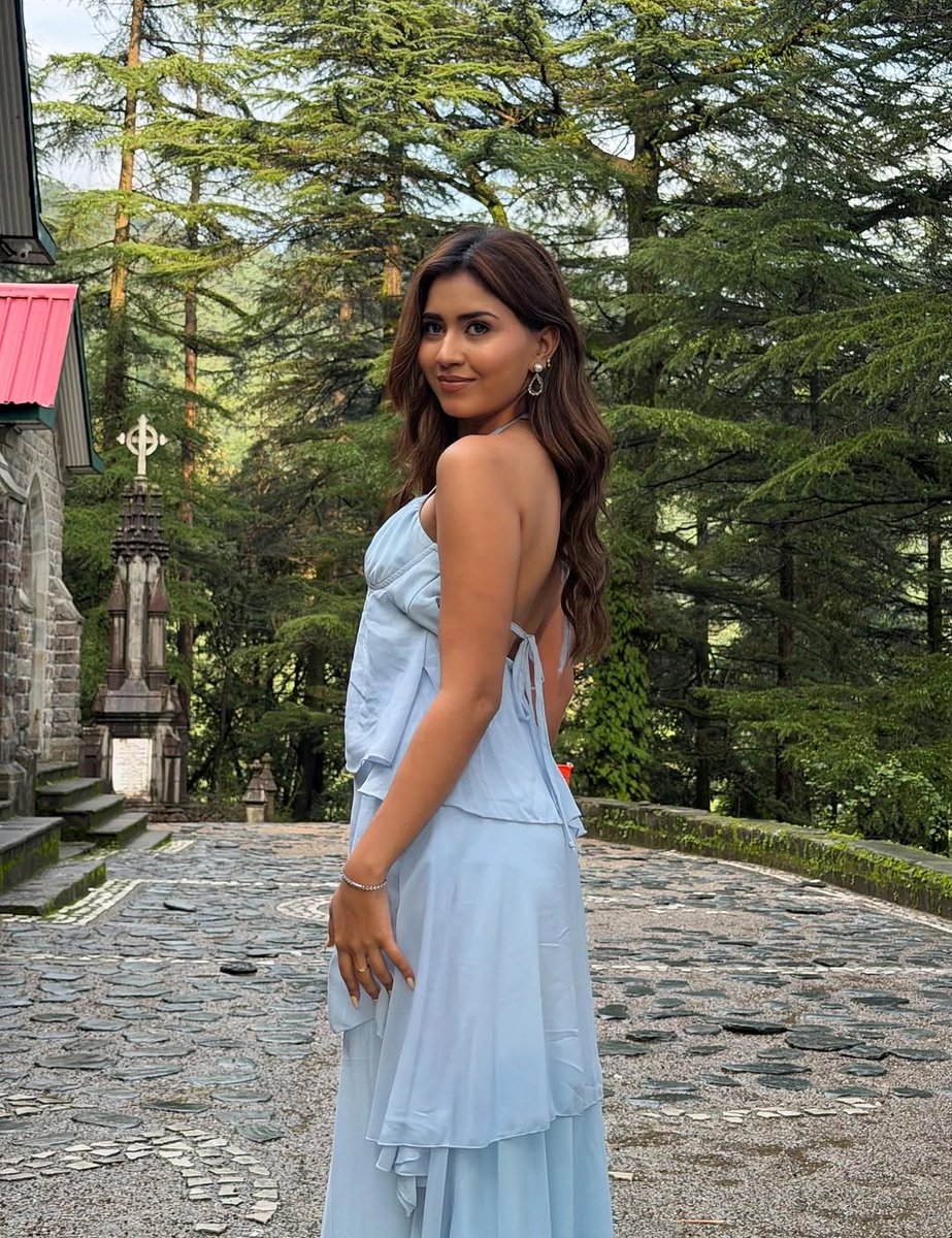 Ginnyrzpa's tweet photo. Facecard 😫😫
1000/10 divaaaaaaaa
#AkankshaChoudhary https://t.co/G1jGel5eS2