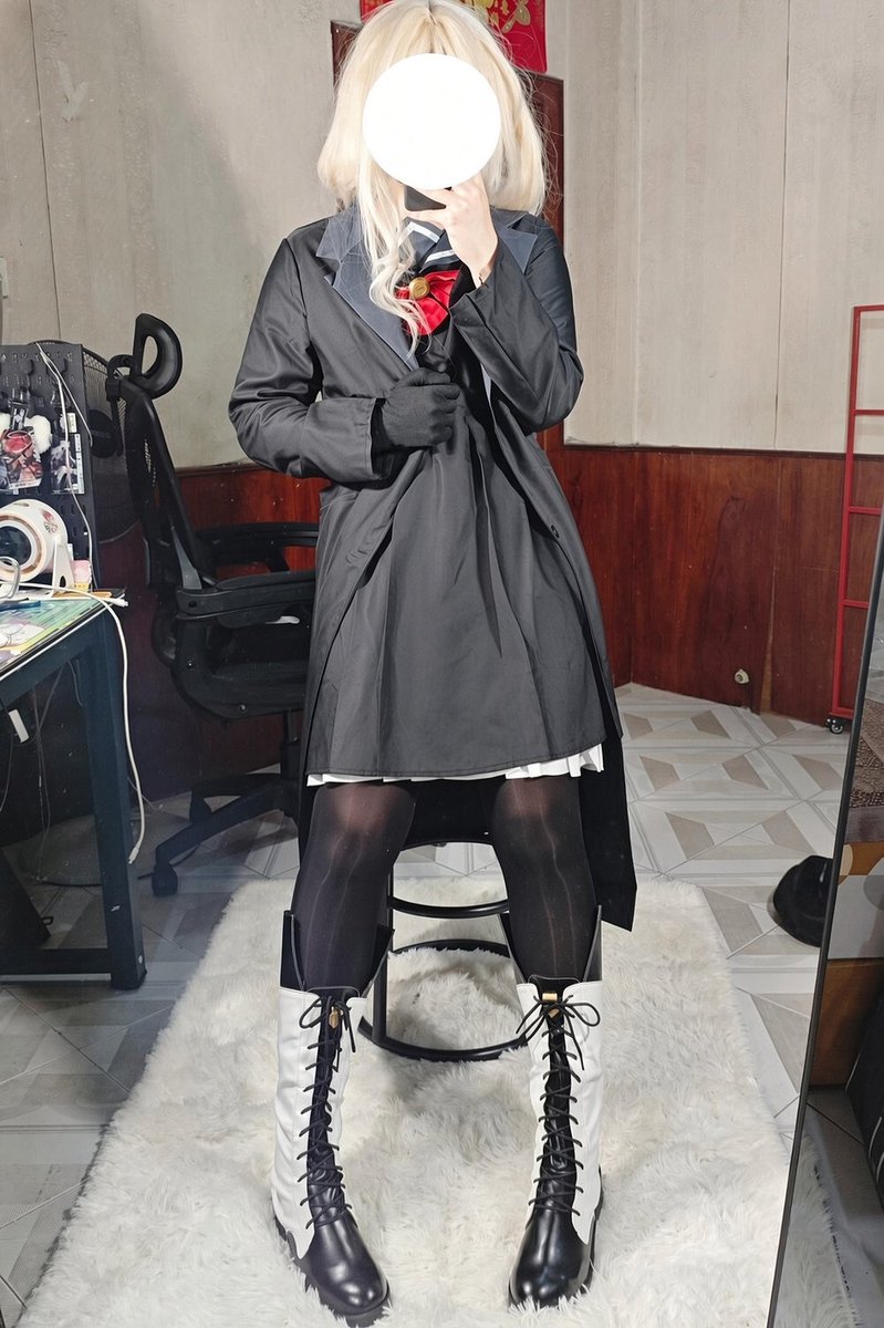BreatheSc0u7's tweet photo. 试拍下笑面教授 
手杖找不着了致歉（ https://t.co/nBL7MRGVnX