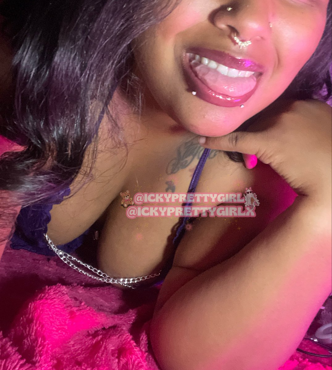 ickyprettygirl's tweet photo. 💖 Thootie Thursday 💖
Cum fuck with a bad bitch papi 😘😮‍💨💦

✨ACTIVE  ALL DAY✨

💸WEEKLY GOAL: $65/$250💸

👇🏾 DM 4 Menu👇🏾
GFE ⛥ Customs ⛥ Premades ⛥ Sexting ⛥ $15-$85 Discord ⛥ OF + Fansly Clips
Tele Previews ⛥ FT Available

✨ Be Payment Ready✨ https://t.co/YN6A0qCL6m