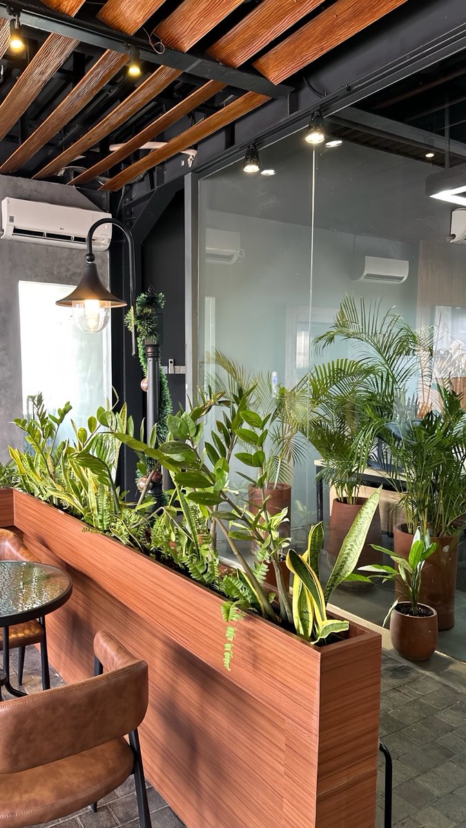 SummerInBetween's tweet photo. A Slice of Seoul at Seoul Bakeshop. https://t.co/hq99Y3XRah
