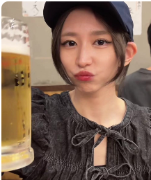 centralsyouji's tweet photo. ごきげんよう
皆さん
ご挨拶ポストに、多くの”いいね”を頂き、ありがとうございます🙏
本日は、こちらのシリーズをいっちゃいますよ❗️

デコ出し・耳出しスタイルがお似合いなアイドルさんを紹介しますシリーズ

今回は、MAPA 翠山みさ姫 様 @midoriyamamisa 

短いですが、みさ姫 様とは？がよく分かる動画を貼っておきますね😉
https://t.co/DVPfgf1AOV

デビュー当初から陰ながら応援を続けていて、大阪で観た初めての MAPA のLIVEで、本当にアイドルだったんだ！？と驚いた記憶あり←記し方がよくないが、配信のときのアノ感じではなく、MAPA の世界観を見事に表現されていて、みさ姫 様を見る目が変わった(;^_^A

みさ姫 様、ビジュアルは可愛らしいのだが、酒に麻雀に 好きなものが おっさんチックで、非常に親近感を覚える(笑)

また、5/10がお誕生日🎂で、私の誕生日5/16と近いことから、勝手に仲間意識もありｗ麻雀🀄️をいつか一緒に打ちたいとも思う、かなりレアなアイドルの方だ

初めて記すのだが、金曜日にアップしてくれる「一週間お疲れ様！○○で乾杯っ！」ポストを楽しみにもしている🍻

実は、2026年になってから、アイドルの方のポストに、ほとんど”いいね”をしていないのだが、先に記したポストには、”いいね”をしてしまうのだ‼️

みさ姫 様、リプするときは、👆で記してあることを隠してしますので、よろしくお願いいたします←なんで🤣

MAPA @xxxxMAPAxxxx

古正寺恵巳 @COSHOTaaaaN
紫凰ゆすら @sioyours
宇城 茉世 @mayo_ushiro
神西 笑夢 @_emuchan_0
刀歌くる美 @touka_963
翠山みさ姫 様 @midoriyamamisa