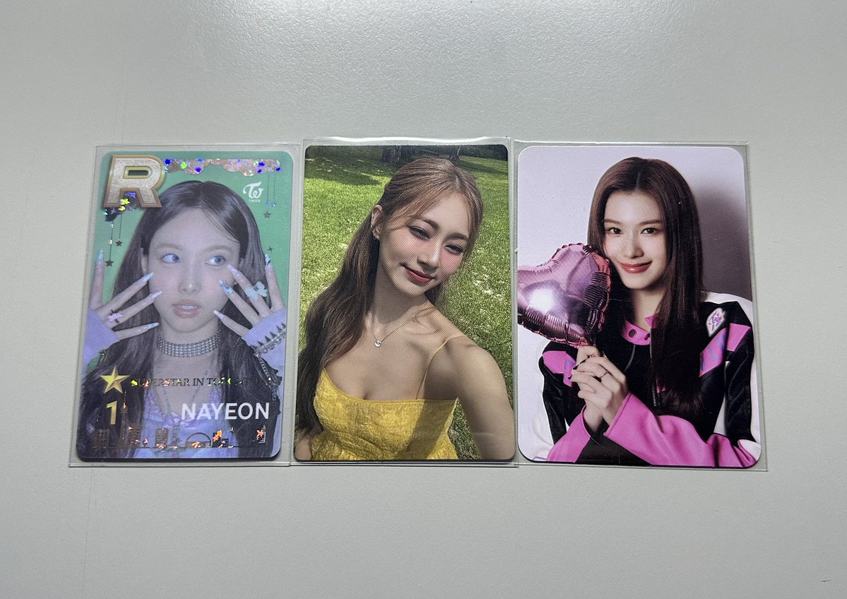 jencutieeee_'s tweet photo. wts lfb twice

— onhand
— ₱6,180
— x impatient / sensi
— dop : payo not prio or october 1
— shipment every weekends

# twice tzuyu bcpc tzubelle yellow dress sana racer japan pob circuit nayeon ssjyp superstar in toronto https://t.co/nbcpKssqTN
