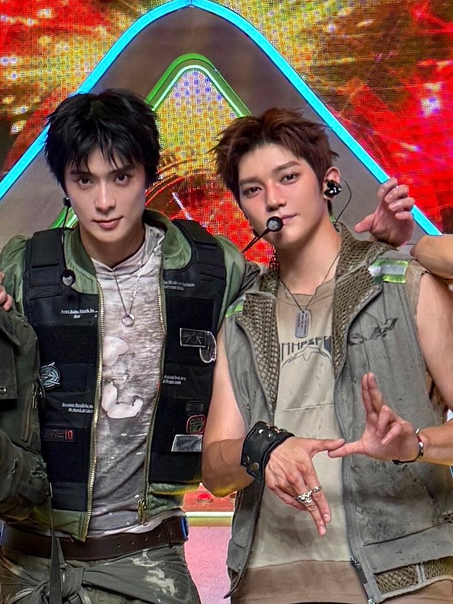 fortylee_jjh's tweet photo. จะทำครึ่งหัวใจตรงแจ้มแต่ไม่กล้าปะ https://t.co/mW2av8bD3M