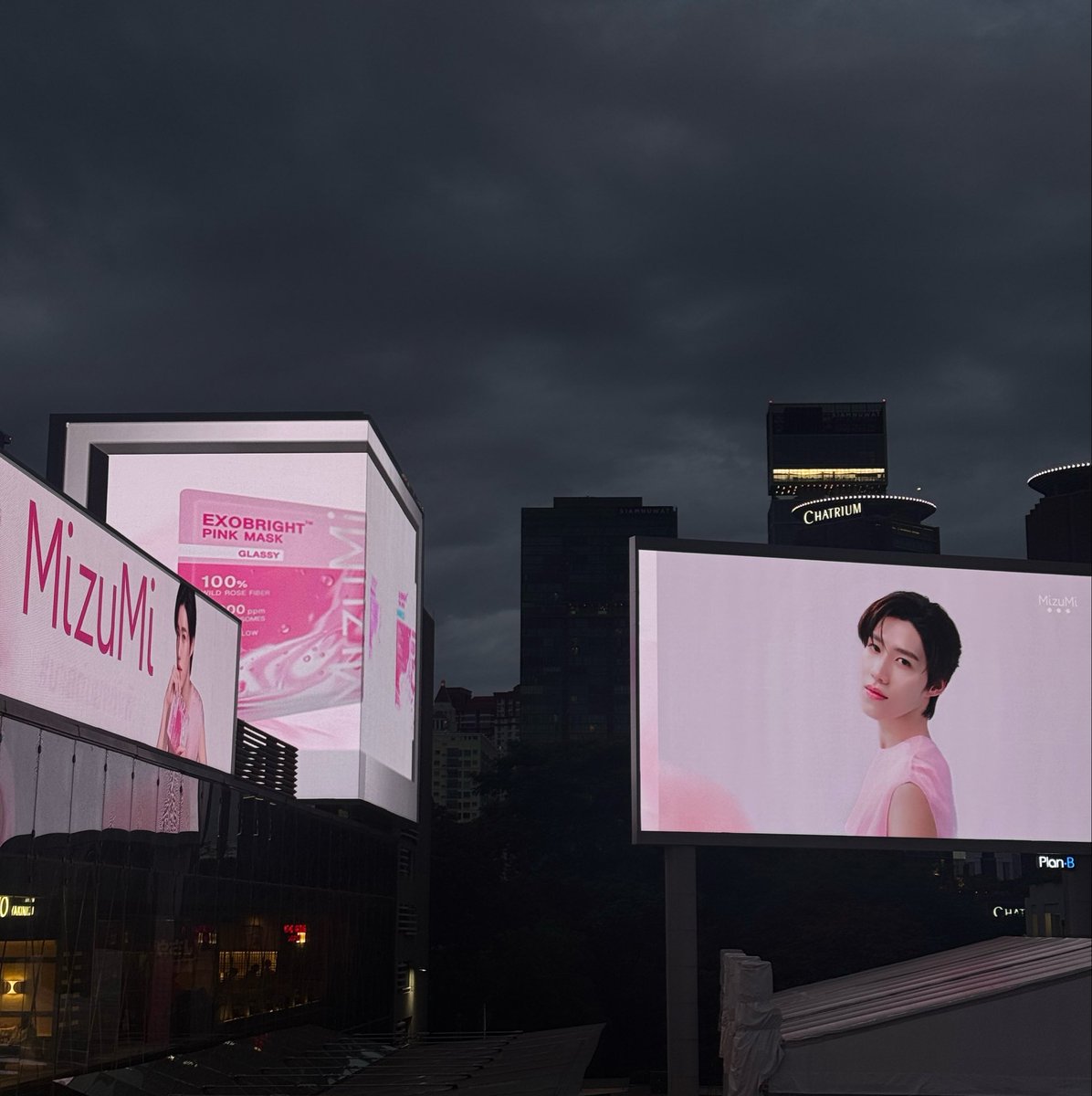 mmarcherry's tweet photo. เจอน้องพีด้วยทุ้กคน  ads mizumi อันนิสวยมากอ่ะ 🥺💖 https://t.co/pSTStot5v1