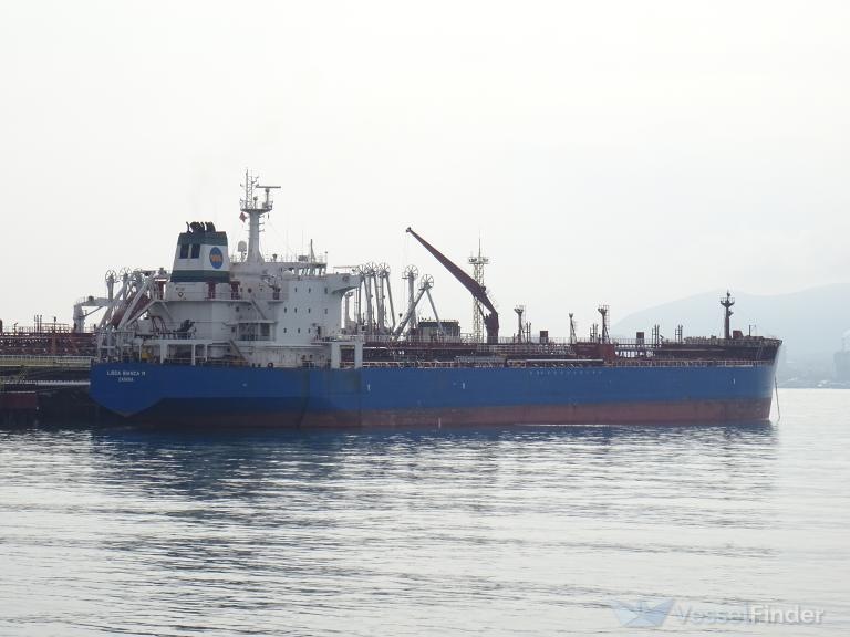 PhantomVessels's tweet photo. Rusya tarafından yaptırım uygulanan UNZHA (IMO 9290517) tankeri Ege Denizi'nde seyrediyor. Gemi çok eski (2005 yapımı) ve sigortasız. Çevresel bir kaza riski mevcut. https://t.co/Zz842h8l0D