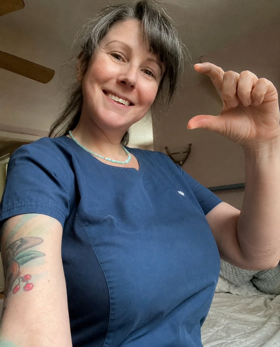 HelenCynthcv's tweet photo. I’m single for 5 years https://t.co/DnFv5tURg2