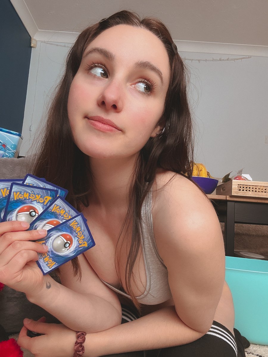 KirstyEverdeen's tweet photo. Do you like pokemon?

◯ Yes

◯ No https://t.co/6Ag2DP71RG