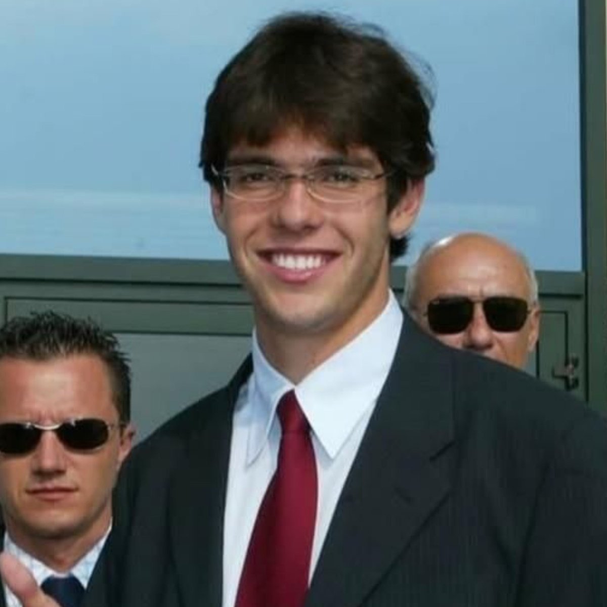 ttoshimayo's tweet photo. realized i'm not tweeting ferret kaká enough so here u go ^_^ https://t.co/lo5VIgQRsV