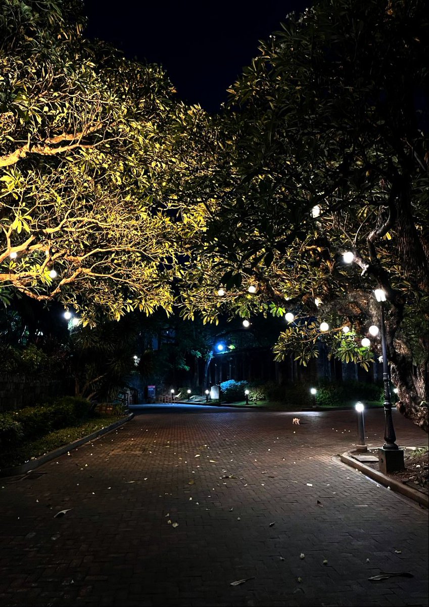 Tartssssss's tweet photo. intramuros manila📌 https://t.co/HWOeSZhgkV