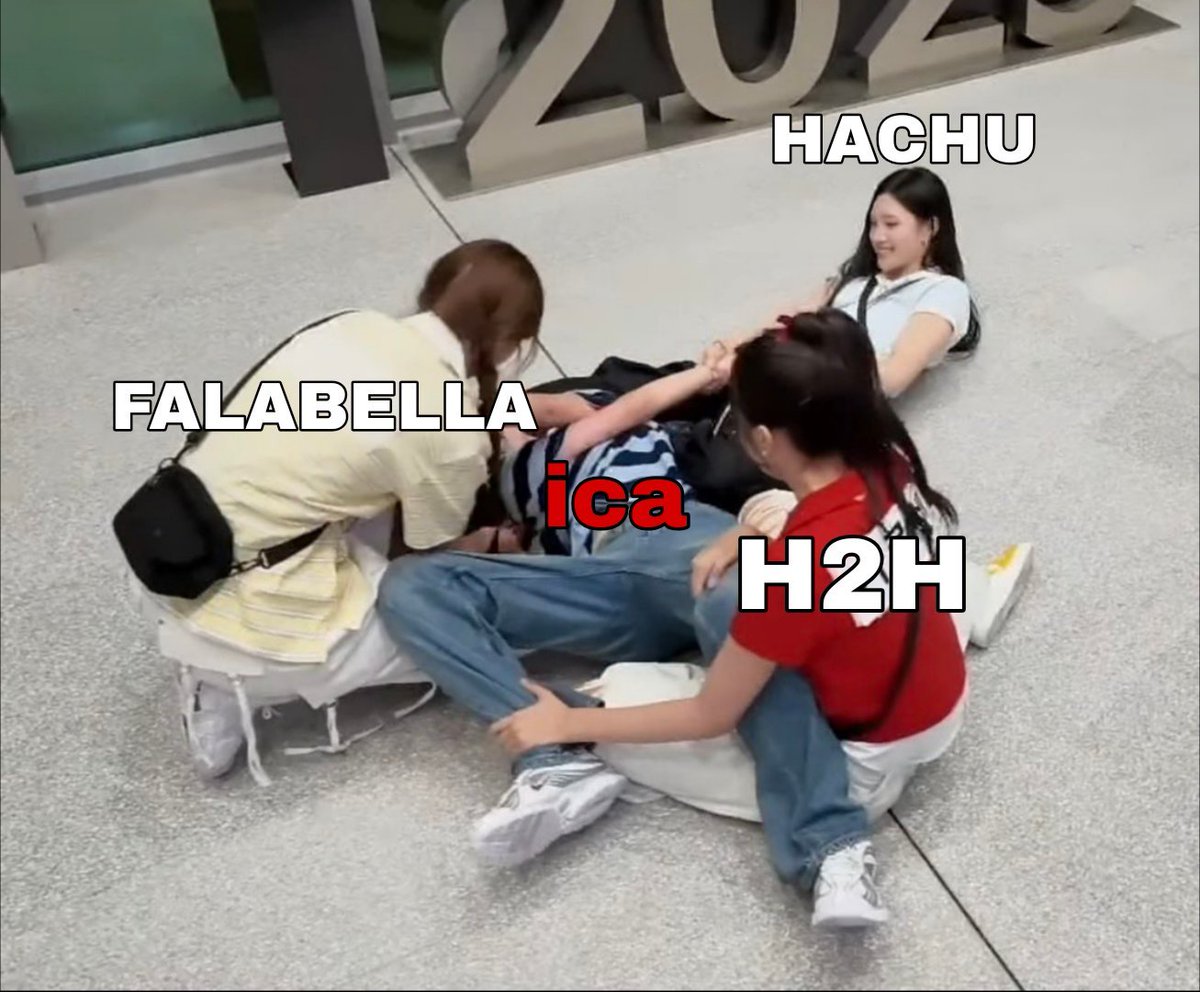 Haihinelle's tweet photo. @VOORCARMEN Terimakasih😭 https://t.co/sch2633Fhz