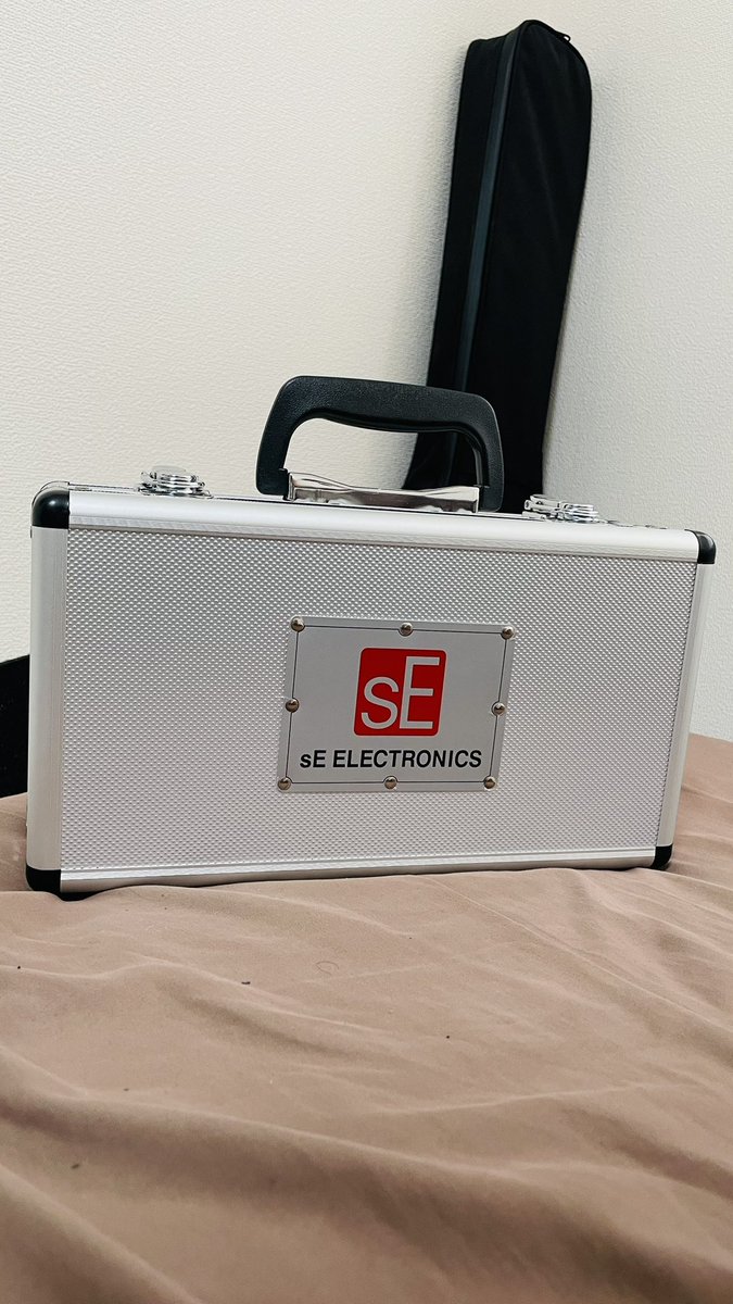 Kayama_chron's tweet photo. MNG…
sE ELECTRONICS sE8 pair
フィールドレコーディング用を想定して導入。もちろんライブや演劇でも使います。 https://t.co/qRhinsylbd