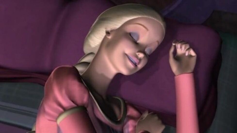 cornulda's tweet photo. "pasaste el día durmiendo, no vas a poder dormir de noche"

- yo de noche: https://t.co/b5sD007lBO