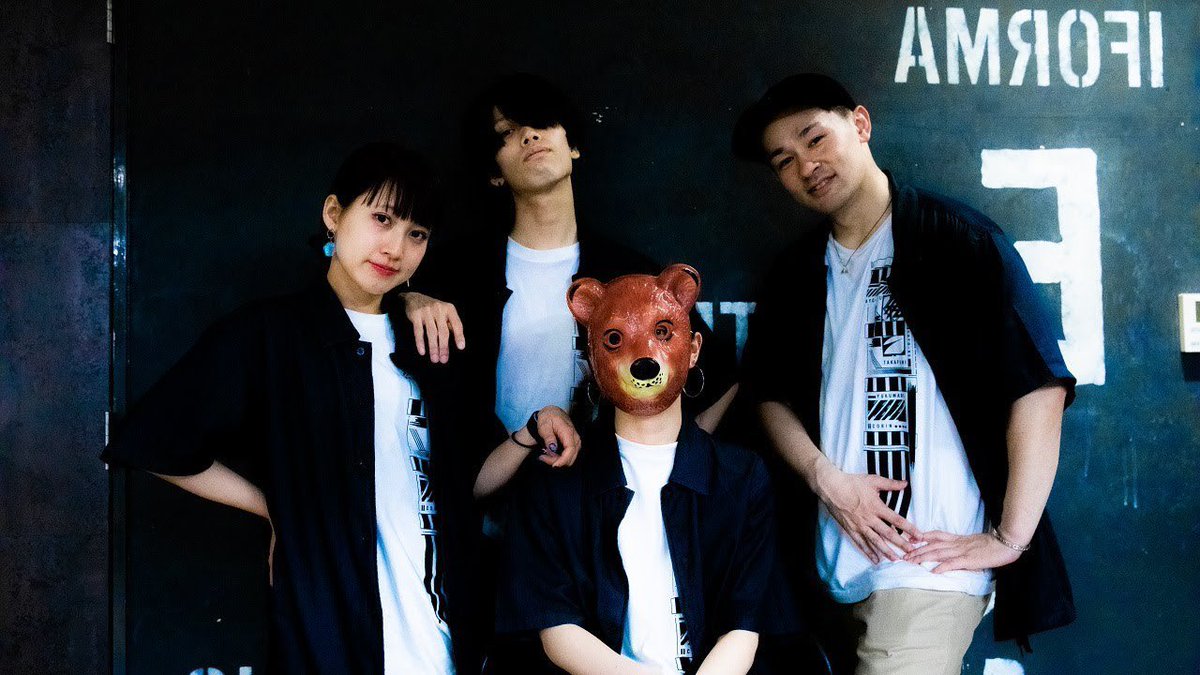 kyo_z_nico's tweet photo. ①10年前　②7年前　③今日

節目の年に、一緒に踊ってた4人がまた集まったね🏡 https://t.co/vbotOXDj8I