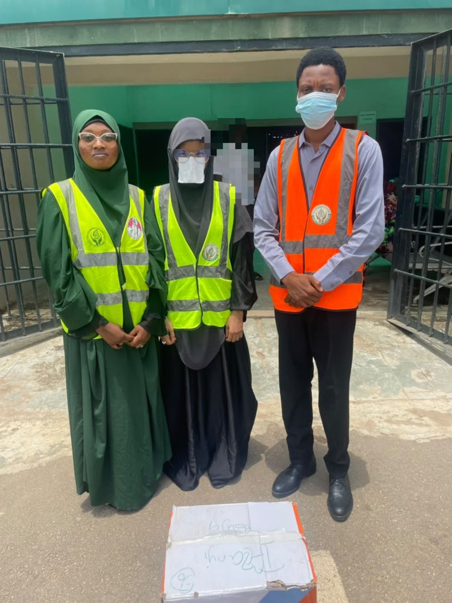Zahra_Relief_F's tweet photo. New:
Zahra Relief Foundation visited Kuje Correctional Centre in Abuja
Yesterday, Tuesday, 12 Rabi’ al-Awwal 1448 AH, continuing its commitment to reaching people in need.
#PrisonOutReach
#Humanitarian
#ZahraReliefFoundation https://t.co/qJoNzvR5cs