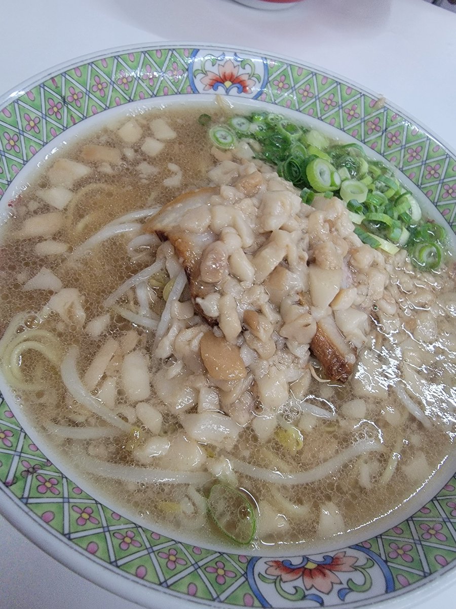 gottsu5771's tweet photo. ということで…

岩国駅前のスエヒロラーメンに行きました😊⤴️ https://t.co/c2zHGoCbhF