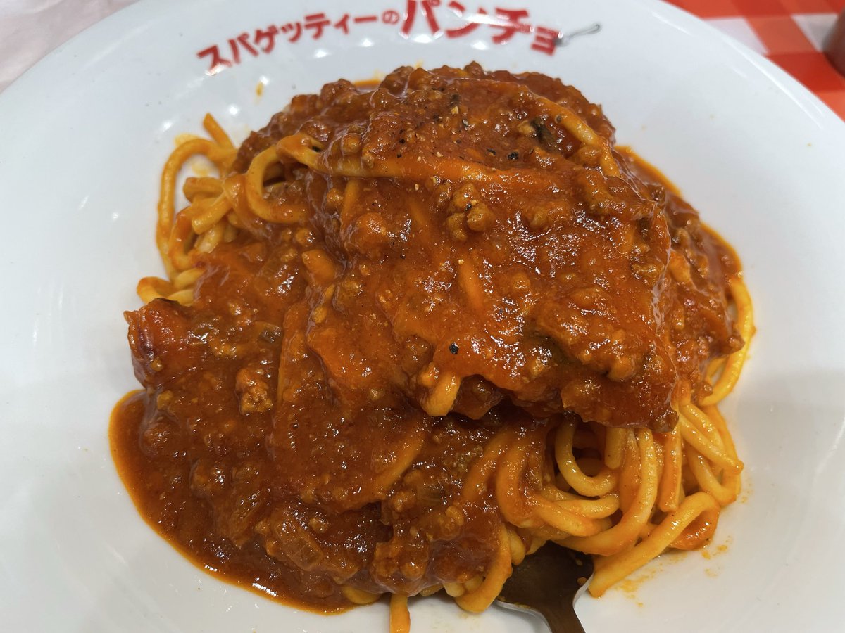 shion_engineer's tweet photo. 大人なので欲張って、ミートソースもナポリタンも食べてきた😋

#おっさんはなぜ食いもんの写真をsnsにアップするのか https://t.co/eDjLP34S6F
