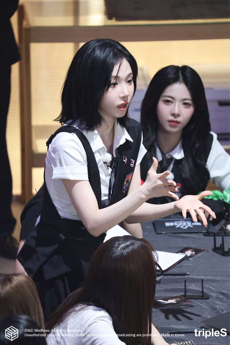 moong__1013's tweet photo. tripleS Badge War 4 : Trust No One Ep1 포토 비하인드 #김나경 https://t.co/c3i28NCK8A