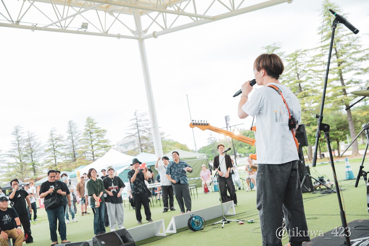 Soundsofconnect's tweet photo. 📷SOUND's of CONNECT fest.2026 📷
▬▬ act photograp ▬▬

▸▸▸ ”桶谷匠生" @shoi_orenge  

-SETLIST-
1.フライト
2.そこにあるもの
3.ロックン・ロール・スター
4.酒飲むクジラ
5.透明だった世界
6.とどけ

thanks for All 🎉
See you next time 🔥

photo by @tikuwa_423 

=========================
☀️SOUND's of CONNECT fest. 2026☀️
2026/8/23(sun) 
at 郡山市開成山公園 ⛲️

#福島 #東北 #フェス #サンコネ2026

━━━━━━━━━━━━━━
「主催」
SOUND CREATE CONNECTORS BAZEAL（ベイジール）
@BAZEALscc
