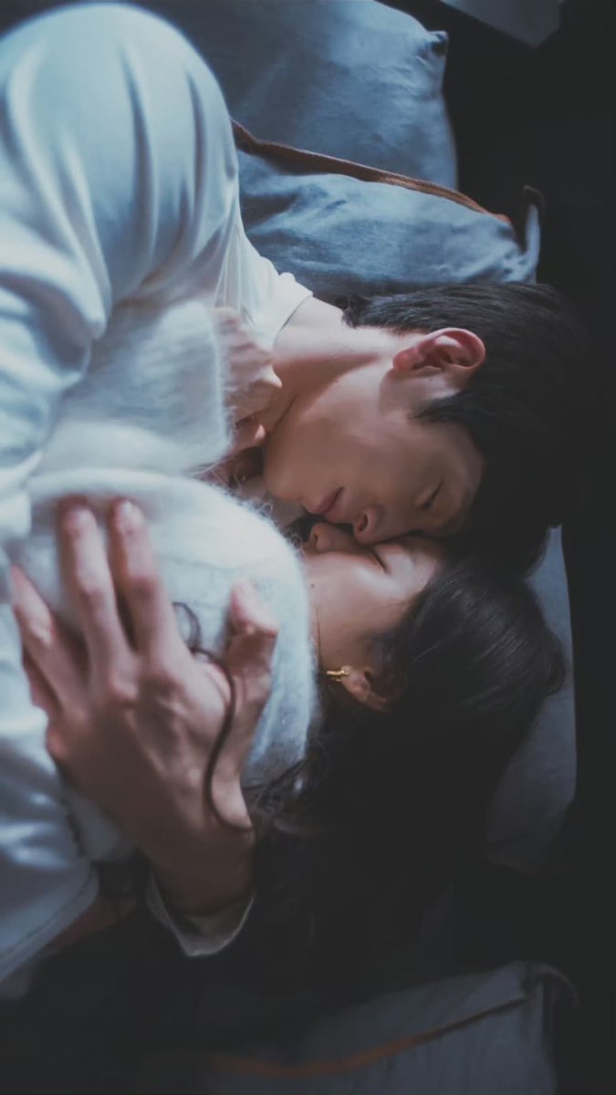 mimidramas's tweet photo. can next ep comes faster! 😭

#theearlyspring https://t.co/3rAMqw6Oil
