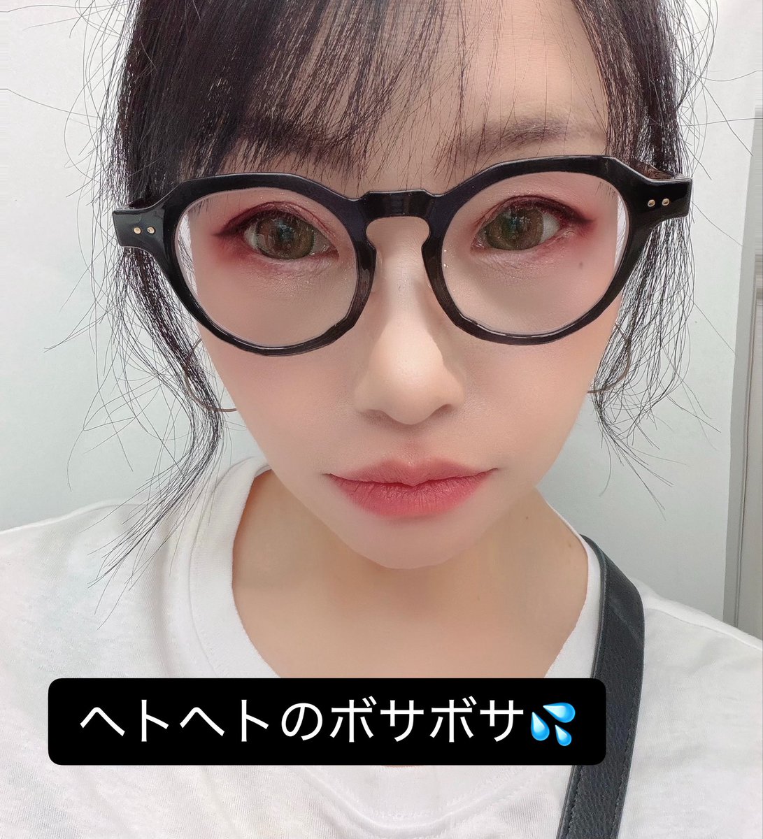 Fortune_nami's tweet photo. こんばんは🌛

今日はお天気悪かったぁ☔️
スッキリしない1日はいやだわぁ😫💦
皆さんは体調大丈夫かな？

今日は昨日から巻き込まれていた
問題が解決しました🫥てか、解決させました。
普通に疲れたし迷惑だった。
疲れ果てたので…明日は午後休取りました。

明日の午後は配信機材のセッティングをし
夜の配信に備えたいと思います┏●✨️

そして、あれだけ言ってあげたのに
まーだ、動かないんかい？ってなってて😅
このままだと確実に、そやつは”臭い飯”を
食うことになりそうだけど大丈夫そ？

せーっかく優しさで教えて差し上げたのに
過去も現在も、なーんも変わってなくて
成長してないねぇ～なってなってます😇
デカイ口叩く割には内容が伴ってないんだわ。
大口を叩いて私に酷い事した割には
何も成功してないんだが？😅

むしろ、私の方が上手く行きまくってる🥹ᩚ
多分、そいつはずっと下にいて
上がることが出来ないんだろうね🙃
だって、すっごい大嘘つきだしモラ野郎だし
私の悪口をあの狭い世界ね中だけで
仲良く二人で言いまくってるみたいだしw
wｳｯﾜｰ(☞ ᐐ)☞ ﾀﾞｯｻ--
そりゃ人生なんて上手くいく訳ないわよ💧

大事にする相手を見誤らないでいただきたい。
そして、狩る相手を間違えると痛い目見ます。

聞かれたら素直に本当の事を言うだけだし
私は正直者だから周りに聞かれたら
ぜーんぶ答えます♡大っ嫌いなある人達に
ついてはね✨️ぜーんぶ♡
だって、私、嘘つけないもん🥺︎✨️

そして…今日のランチもカレーだわ🍛✨️
セブンイレブン様♡カレーフェア✨️
感謝しかない🙏✨️
「ポークカレー」めちゃうま🐷✨️

夜は、カロリー消費したから
今夜だけチートデイ♡♡
マックいただきます！

今日も疲れましたから💦あとは
ゆっくり湯船に🛁浸かります✨️

では(o・・o)/
また、明日ね🩷️🩵