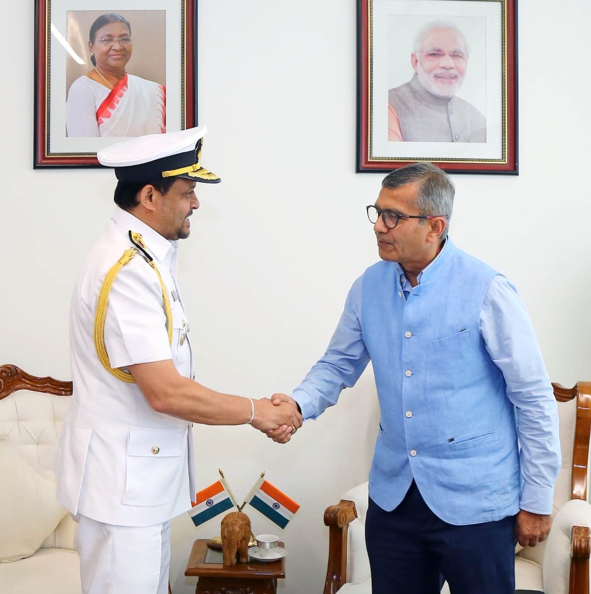 SpokespersonMoD's tweet photo. Commander of the Sri Lankan Navy, Vice Admiral Damian Fernando paid a courtesy call on Defence Secretary Shri Rajesh Kumar Singh in New Delhi on August 27, 2026. The two sides reviewed activities and projects under the Bilateral Defence Cooperation Plan and reaffirmed their commitment to further strengthening bilateral defence cooperation in areas of mutual interest. Vice Admiral Damian Fernando is on a three-day official visit to India.

@SLinIndia 
@IndiainSL 
@MEAIndia