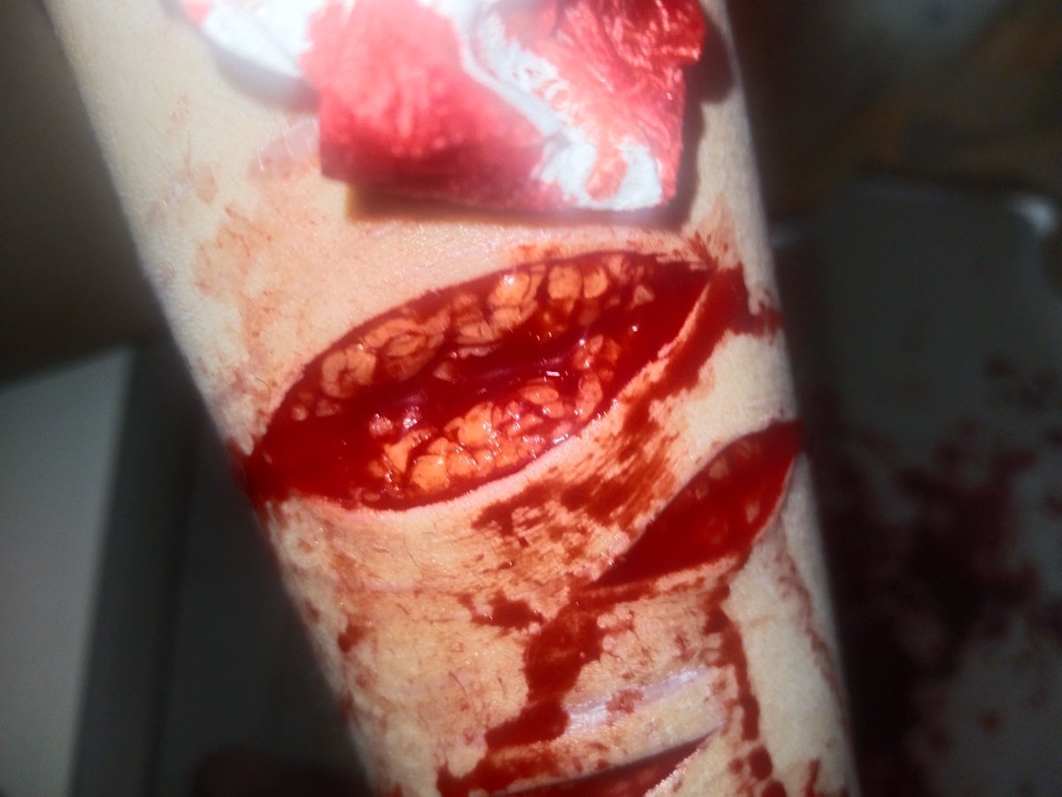 Goonmaster6756's tweet photo. ♡ #shrtwt #shtwt #selfharm #goretwt #988twt https://t.co/8qvZafjvoS