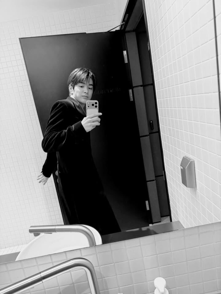 linhhxyyu's tweet photo. @AHNKEONHOGLOBAL We raise our KEONSHIELD to demand legal KEONJUSTICE and ensure Keonho receives the KEONRESPECT he truly deserves!

SHIELD KEONHO FROM HATE

#WEAREWITHKEONHO
#BIGHITSTEPUPFORKEONHO
#건호 #KEONHO https://t.co/smmkr9p4Kl
