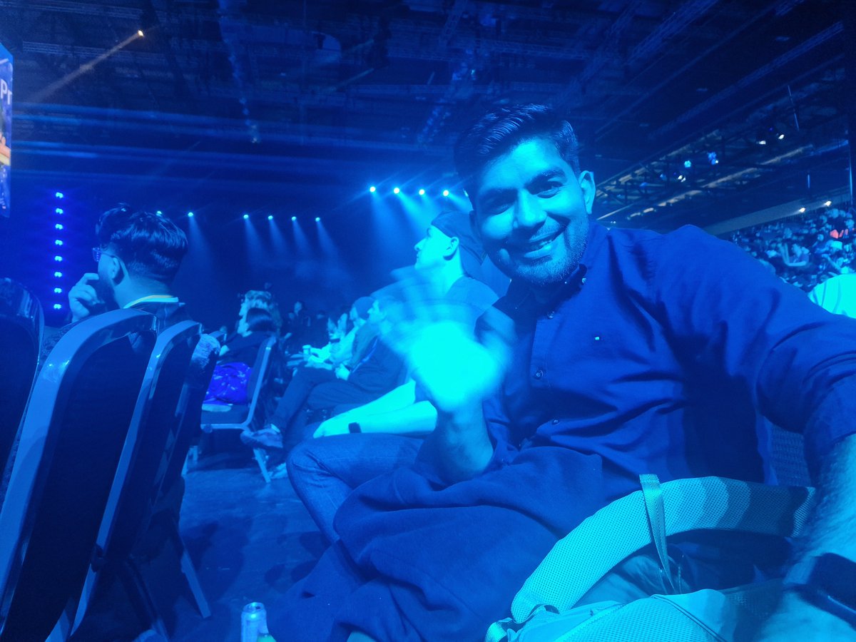 NextStar_Mango's tweet photo. RIP my Friend 💚  

@FarooqAhmadYT was one of the nicest, most humble and happiest creator's i had the pleasure of meeting. 

He was honestly one of the greatest PUBG Mobile creator's out there and he will be missed by million's! 💔 https://t.co/SR7VKvGQhO