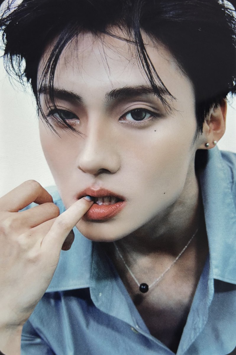 eclairswon's tweet photo. A FACE THAT DESERVES A FACE OF THE YEAR AWARD https://t.co/PzIxLRBAnD