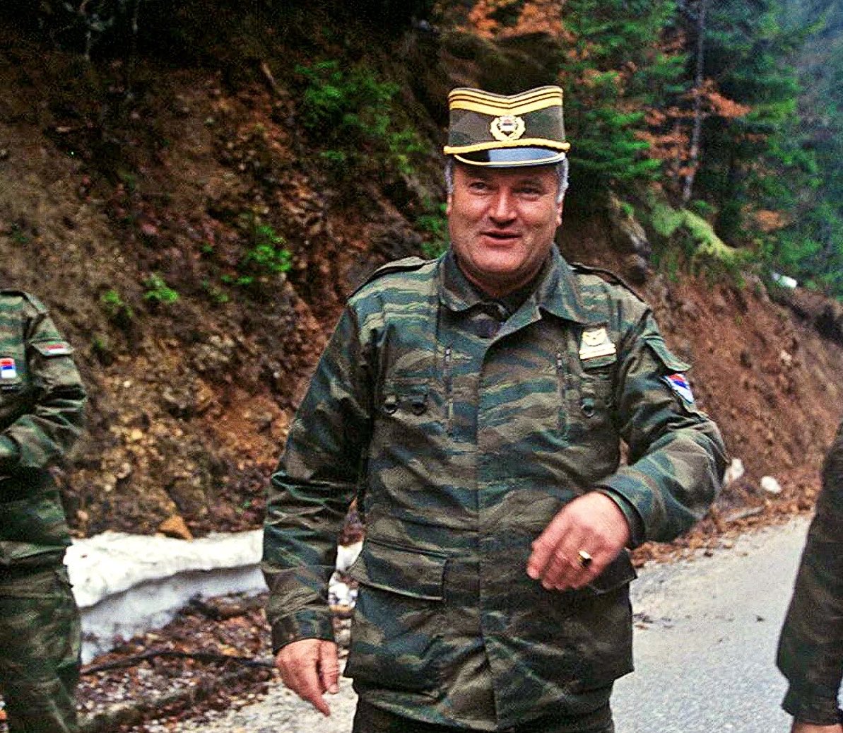 Lukai1861's tweet photo. #Serbia #Srpska | #BREAKING:
General Ratko Mladić has died.
#Srpska #General #Mladić #RatkoMladić #Serbia #BanjaLuka #Belgrade #ICTY https://t.co/VIJsBroQtW