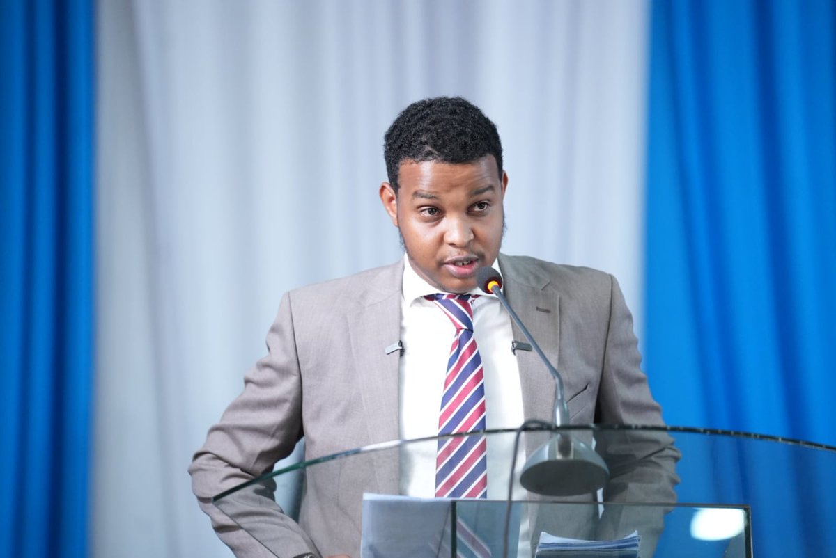 UoNLawFaculty's tweet photo. Ahmed Rashid @UNSA_UON  message to 1st years was simple: take your studies seriously, find your community, use your freedom wisely, participate beyond the classroom and remain grounded in your values.
@uonbi  gives you room to become. Use it well. #UoNVCAddress #KaribuUoN https://t.co/JQ5rkIVuGJ