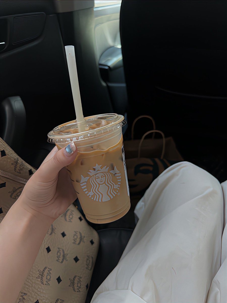 bbutterbl0om's tweet photo. Giving that premium, glowing dark aesthetic~

iPhone Camera Settings:
•Exposure -10
•Brilliance -30
•Highlights -15
•Brightness -5
•Shadows -10
•Sharpness +25 https://t.co/WAAHWkHYgV