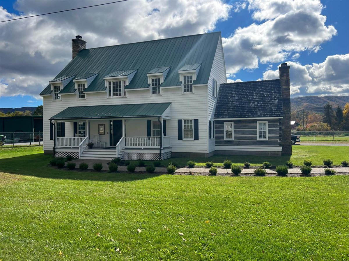 grim_turner's tweet photo. 1/2 Do you know someone looking for a great property in Caldwell? Please pass this along! #HereToHelp
Linda Turner, Associate Broker
Salesperson / Realtor®
Call 304-575-8353
Coldwell Banker Stuart &amp; Watts Real Estate Inc.
174 Northridge Drive
Lewisburg, WV 24901
Joshua https://t.co/hIuJsWA1St