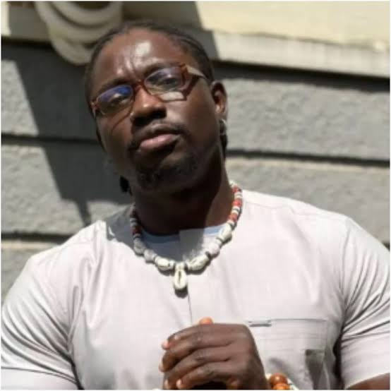 JoshGbite's tweet photo. CHARGE ME TO COURT!” — VeryDarkMan Dares Police Over Kidnapping Claims
https://t.co/b0TqXMJiqs https://t.co/uFlt2U7Zxb