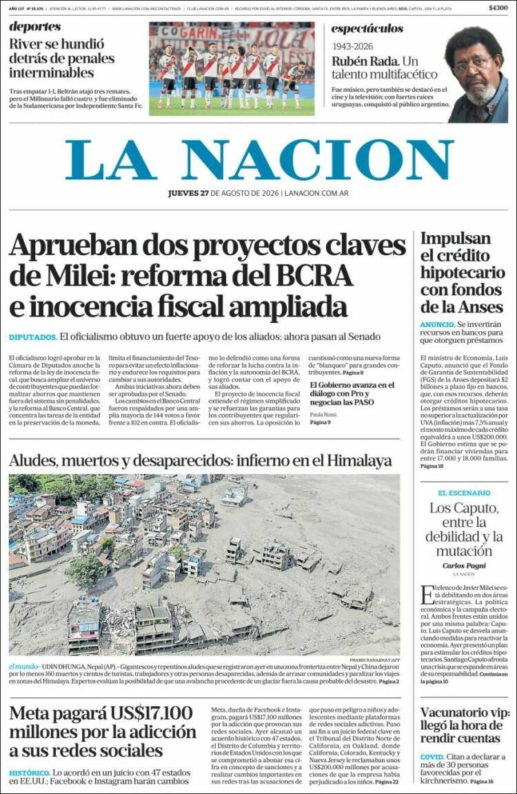 Romandios12's tweet photo. Uno lo pone al final y sin foto; el otro evita adjetivos calificativos.

Hacen y harán lo imposible para que las malas noticias de esta institución pasen desapercibidas.

Son el club más protegido del mundo. Se nota mucho. Dan asco. https://t.co/tdOxPJTE3s