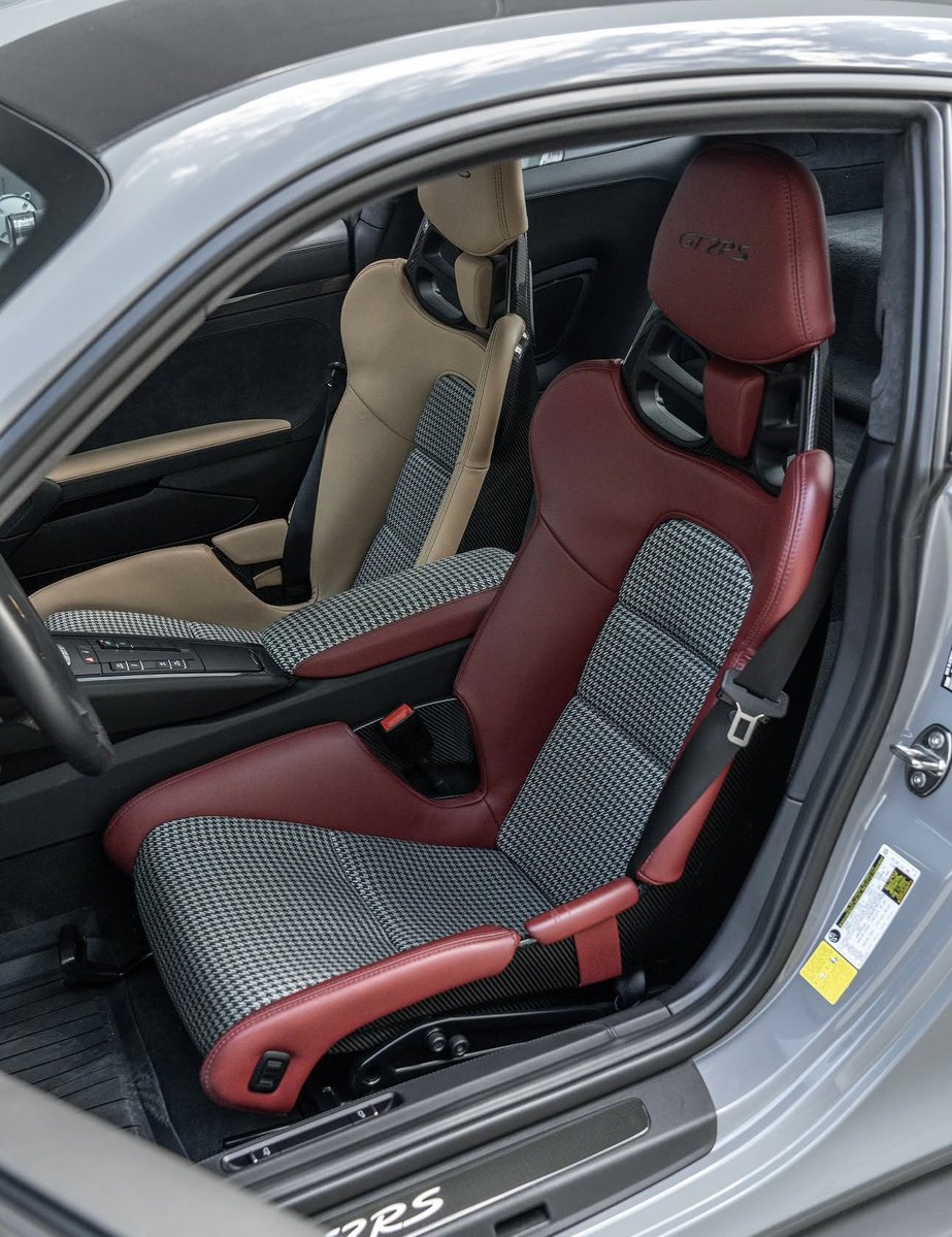PorscheCIub's tweet photo. Paint-to-Sample Nardo Grey 991 GT2 RS https://t.co/rKQyqEaaJ9