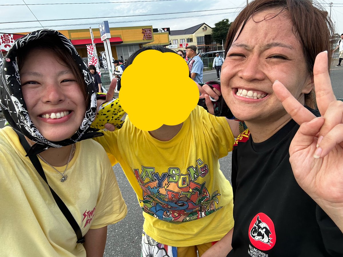 M0N86gee's tweet photo. たのぴかった八食③🦑🐙🐟🎶
#八食サマーフリーライブ
#八食サマーフリーライブ2026
#HSFL #八食 https://t.co/5RJvQfCPfY