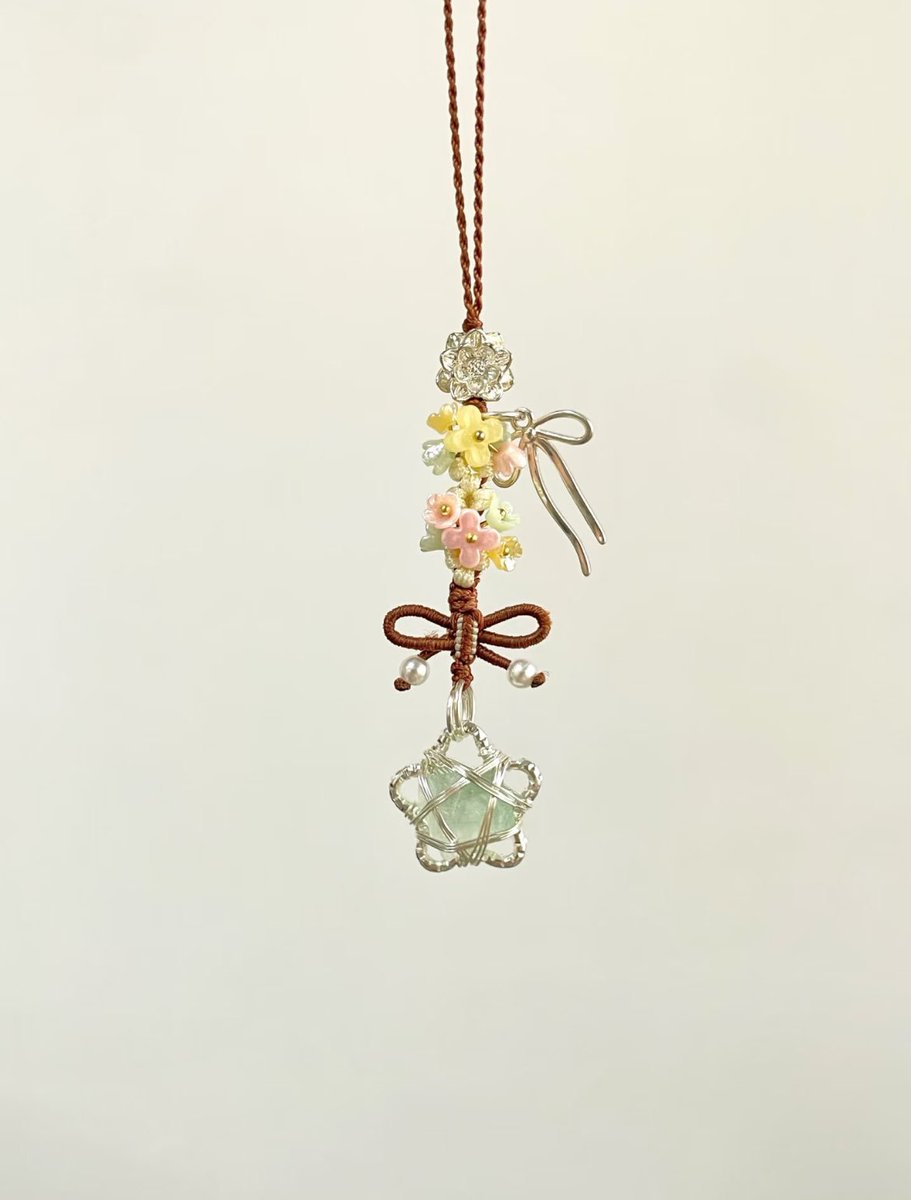 merapvi's tweet photo. Handmade phone strap knot
https://t.co/ZAN4wGgg8y https://t.co/ai150LGWVF