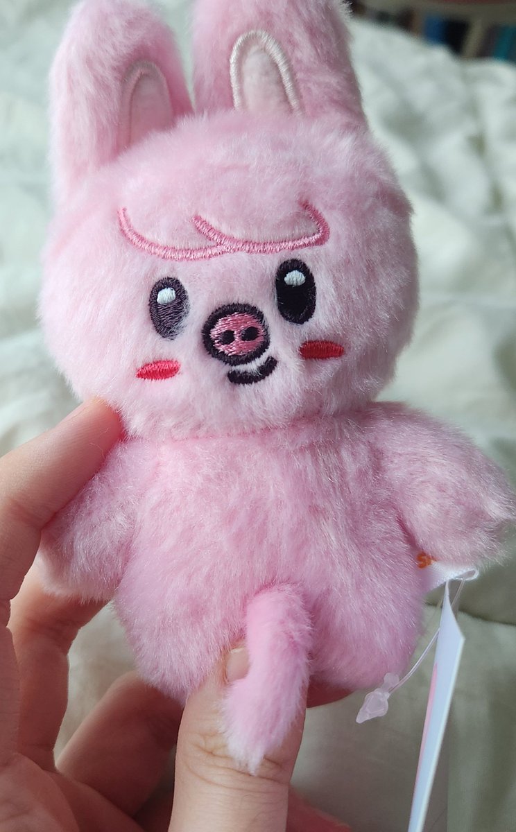 changlix_alert tweet picture
