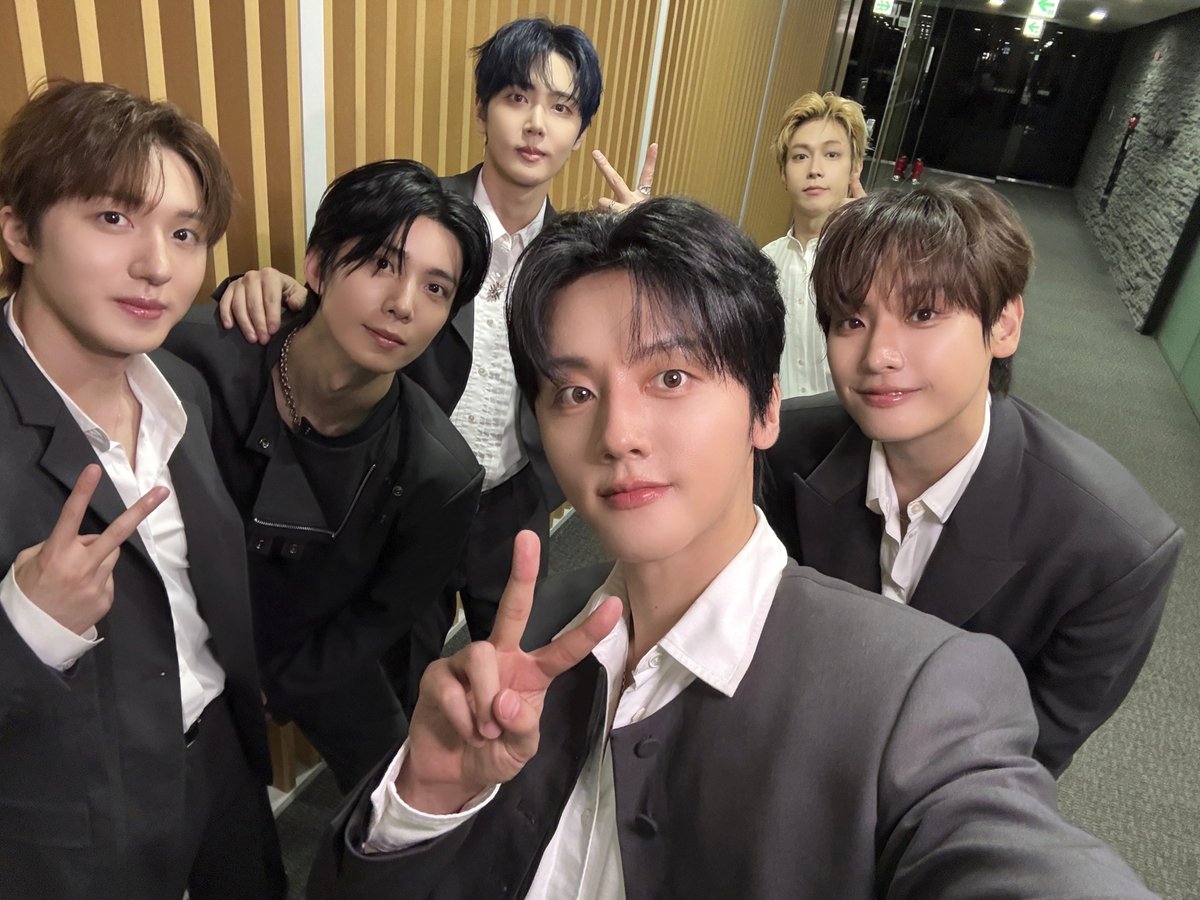 SF9_FANCLUB's tweet photo. [📸] 260827 Mnet 엠카운트다운 

#SF9 #에스에프나인
#TENACITY #Without_Wings https://t.co/TB3PT8UdFP