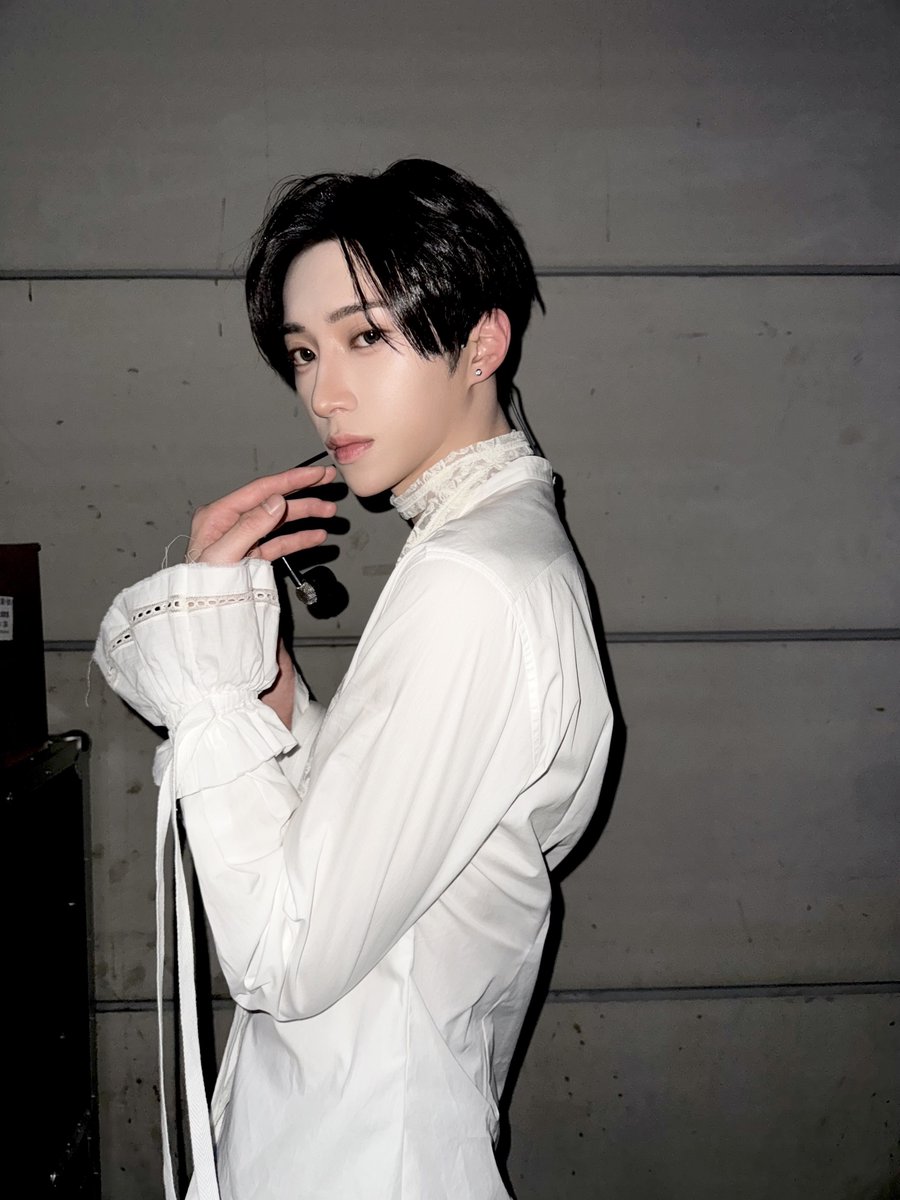 ALD1_official's tweet photo. ⚫️⚪️

#ALPHADRIVEONE #ALD1
#알파드라이브원
#ARNO #아르노 https://t.co/YSbAOEWtNB