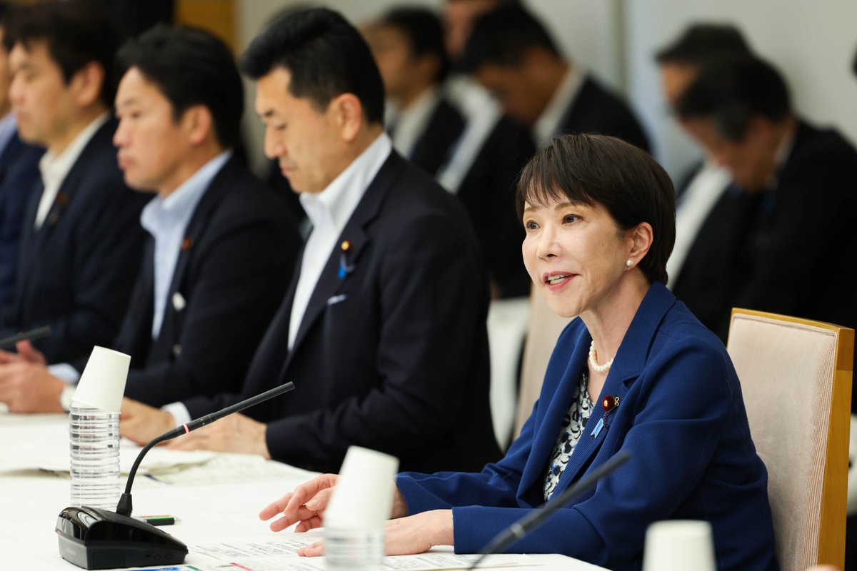 PressSec_JP's tweet photo. 千葉豪雨につき農地などの激甚災害指定の見込みとなった旨、高市総理から発言がありました。災害復旧事業の国庫補助かさ上げなどが行われます。

本日も石川・富山で大雨特別警報が発表されましたが、経験したことのないような大雨による被害が懸念されます。

高市総理「警戒を怠らず緊張感を持って」 https://t.co/iH8pf5MJl9