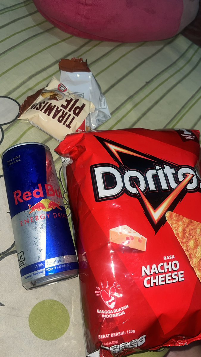 volunteriss's tweet photo. first time nyoba @redbull cekkkk, seger sih, tapi 😅😪😪😪😪😪 https://t.co/DtAW8SyrKk