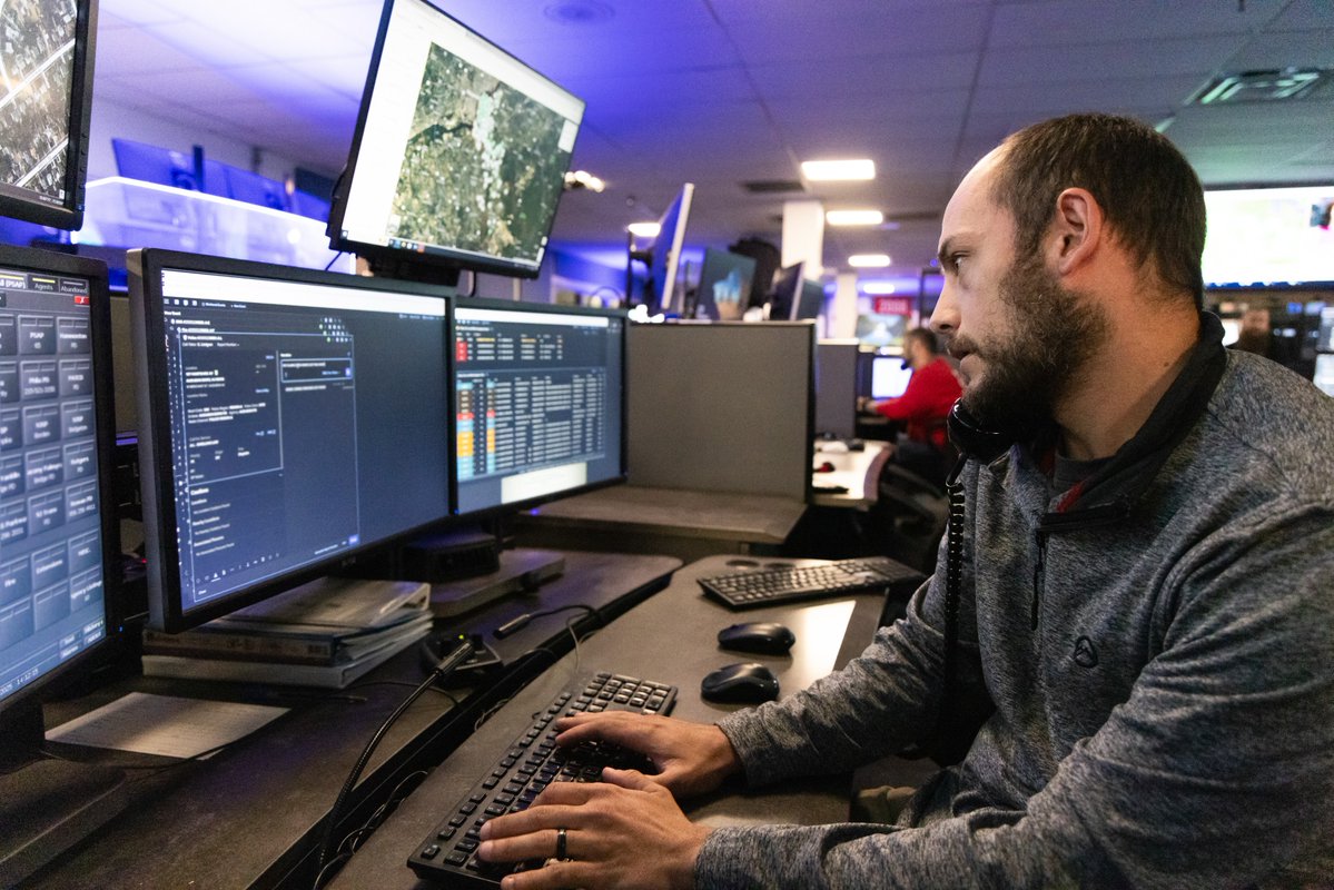 mark43's tweet photo. "We live in a world where people expect information to be two clicks away, and Mark43 CAD and RMS continues to move us in that direction with a system that’s intuitive, efficient, &amp; built around how officers work." - Boynton Beach PD

Book your demo today: https://t.co/3yyut483SX https://t.co/K5IetQjiU2