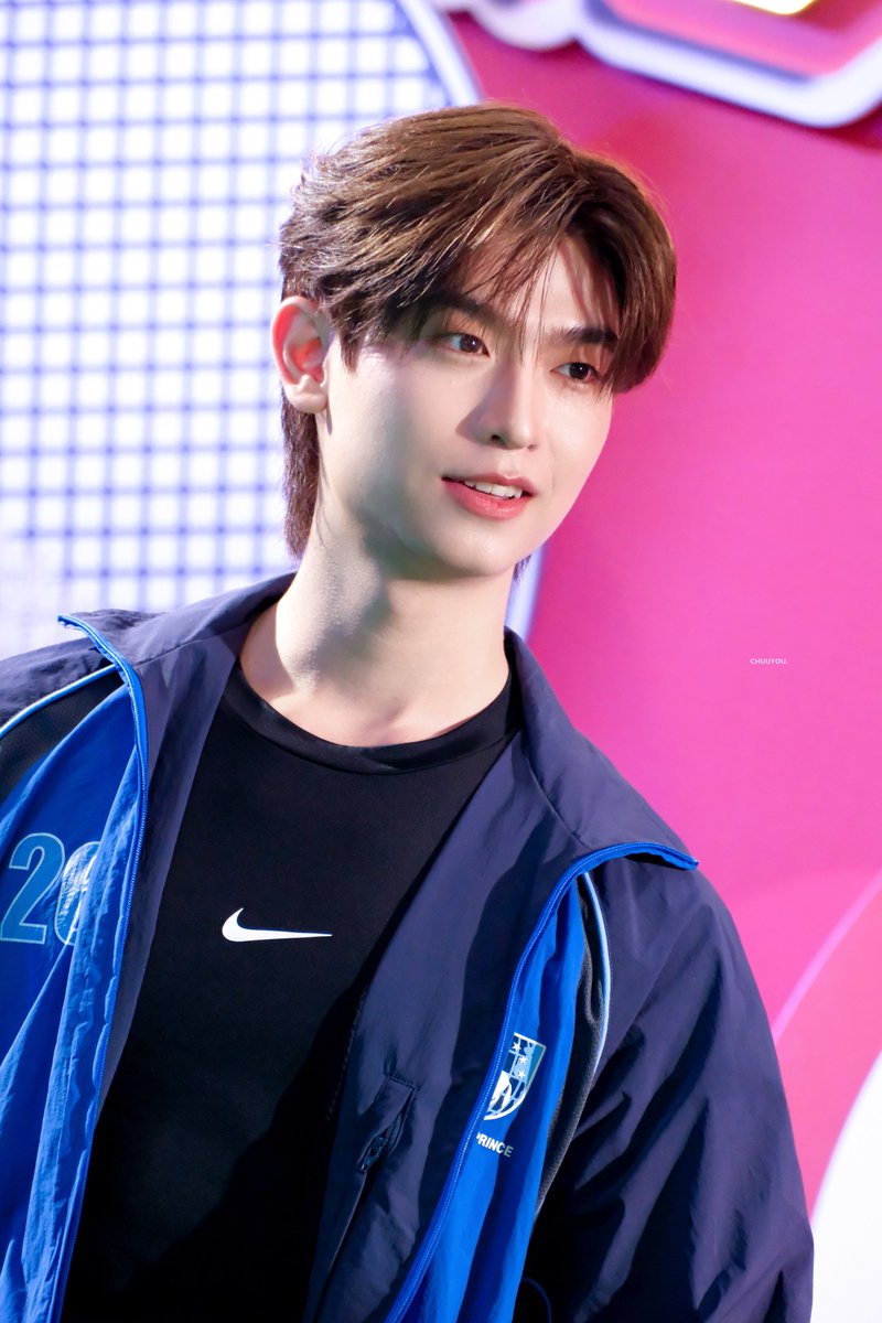 _chuuyou's tweet photo. ♡ 

@tthomastc #tthomastc 
TMK AT THE MALL LIFESTORE AFTER MATCH
#TheMallNgamwongwanXThomasKong https://t.co/6U22uzB1lk