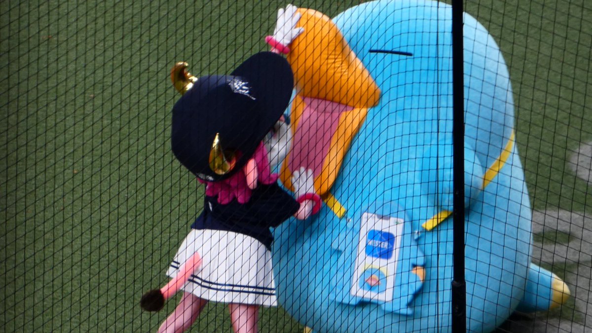 orix753's tweet photo. 📷260827
イコちゃんに食われにいくわ
最後口ガッバーッッ開けにかかるわ…
うちらの姫可愛すぎやろ🤦🏻‍♀️🤦🏻‍♀️🤦🏻‍♀️💗 https://t.co/lEH2brwJ9J