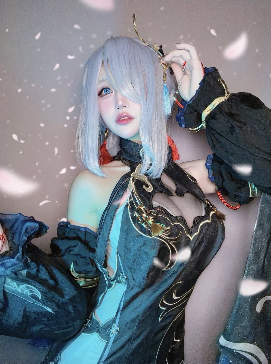 zzzwanwan423's tweet photo. 申鶴❄️

#申鶴 #申鶴コスプレ #原神 #原神コスプレ #GenshinImpact #Genshin #Shenhe #ShenheCosplay https://t.co/W4aIH8EKRH