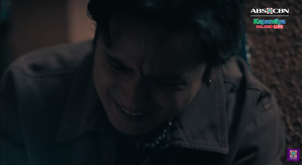KRCWOfficial's tweet photo. Yung narerealize na ni Jordan kung gaano talaga kaimportante si Billy sa life niya. Kasing bigat sa loob ng pagkakita niya sa mom niya yung naramdaman niya nung makita yung nangyari kay Billy. 

SOMSOM INTRUDER ALERT
#SomeoneSomedayInvader https://t.co/uJFjzzrmbX
