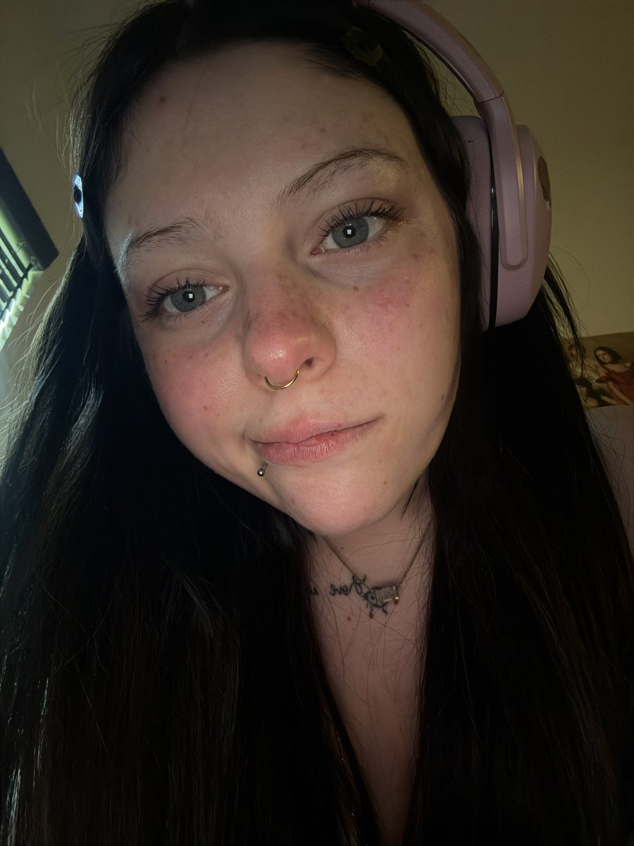 cherrybinks tweet picture