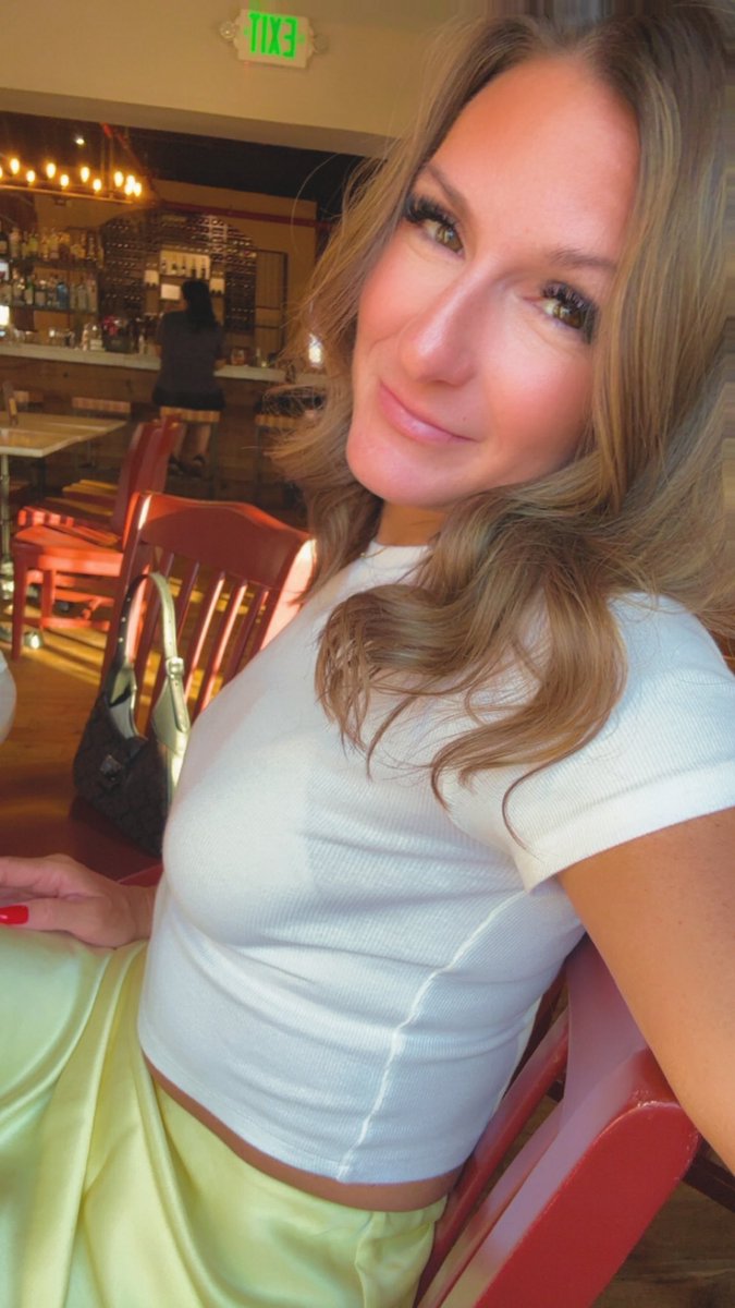 Melgymgoddess's tweet photo. #Pittsburgh #stripdistrict #pamarket https://t.co/OlGlFntAIW